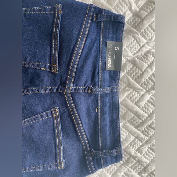 Dark Wash - Fashion Nova Jeans - Picture 8 of 9